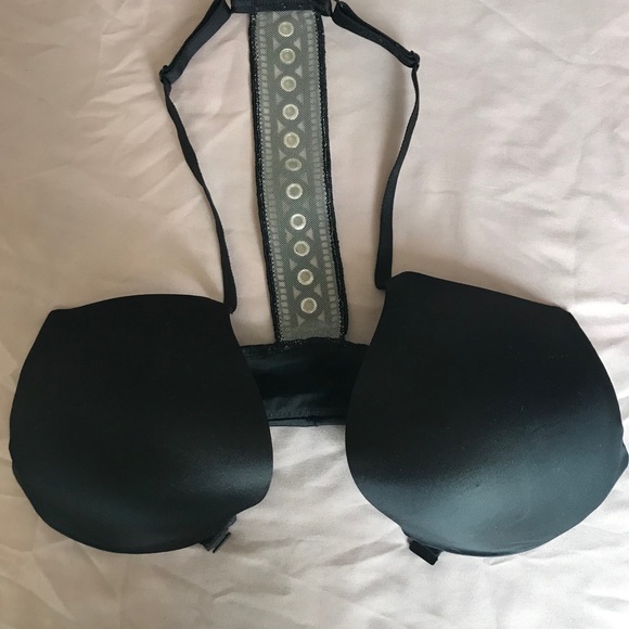 Black Satin Victoria’s Secret push up bra - Picture 3 of 5